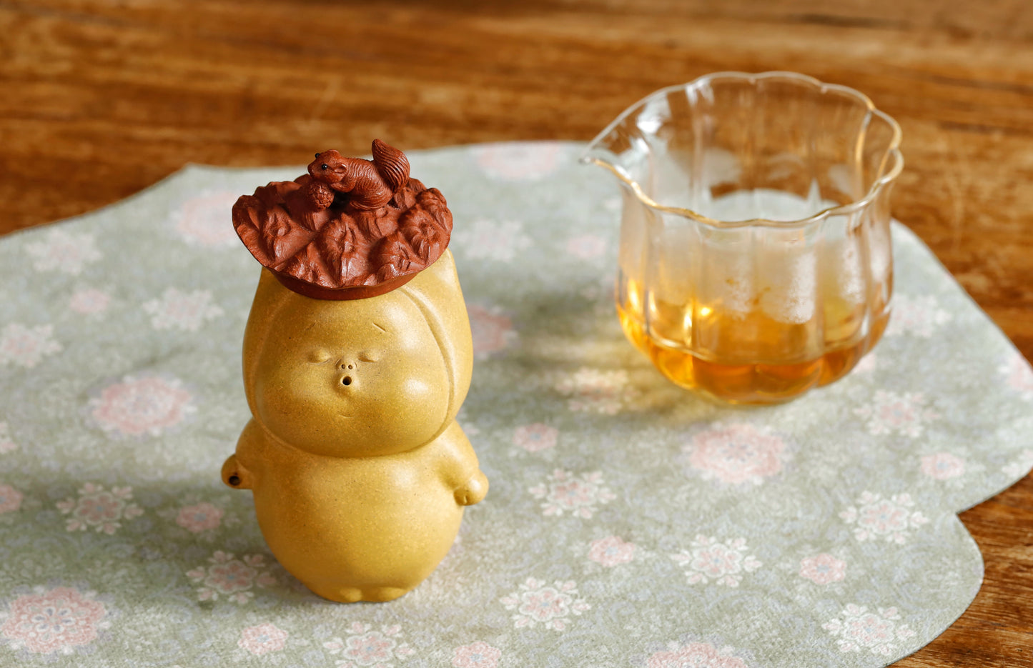 180ml Yixing Zisha Teapot with Squirrel and Pinecone Design – Hong Jiangpo Ni Purple Clay Handmade Chinese Gongfu Teapot