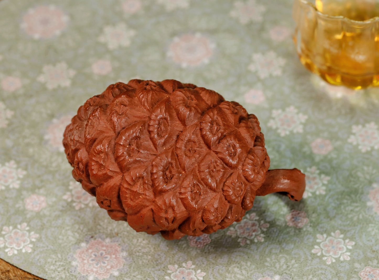 180ml Yixing Zisha Teapot with Squirrel and Pinecone Design – Hong Jiangpo Ni Purple Clay Handmade Chinese Gongfu Teapot