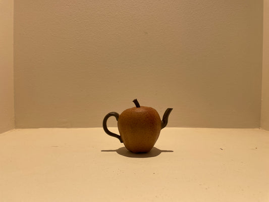 Handmade Apple teapot 110ml Yixing zisha teapot Yellow Jiangpo clay, Green Duan clay