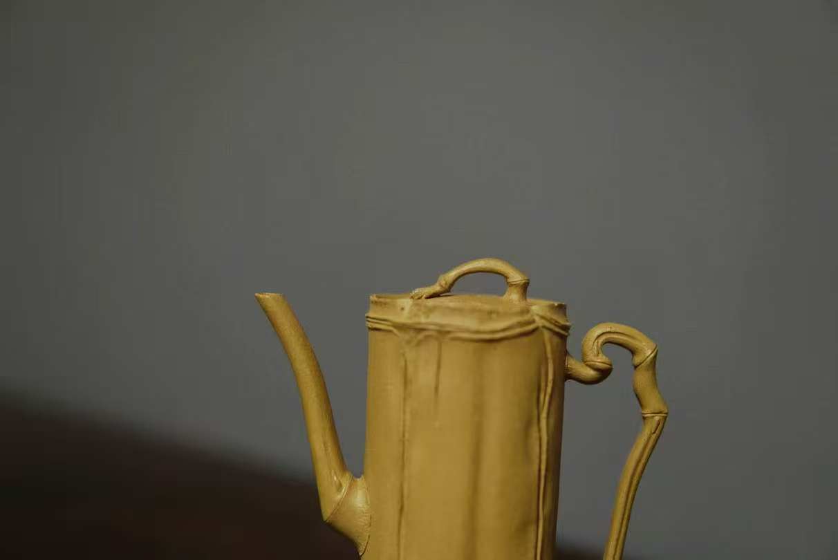 Bamboo teapot yellow gold clay 100ML