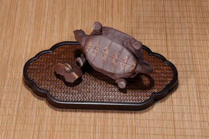 Handmade "Turtle Teapot" 120ml Yixing clay
