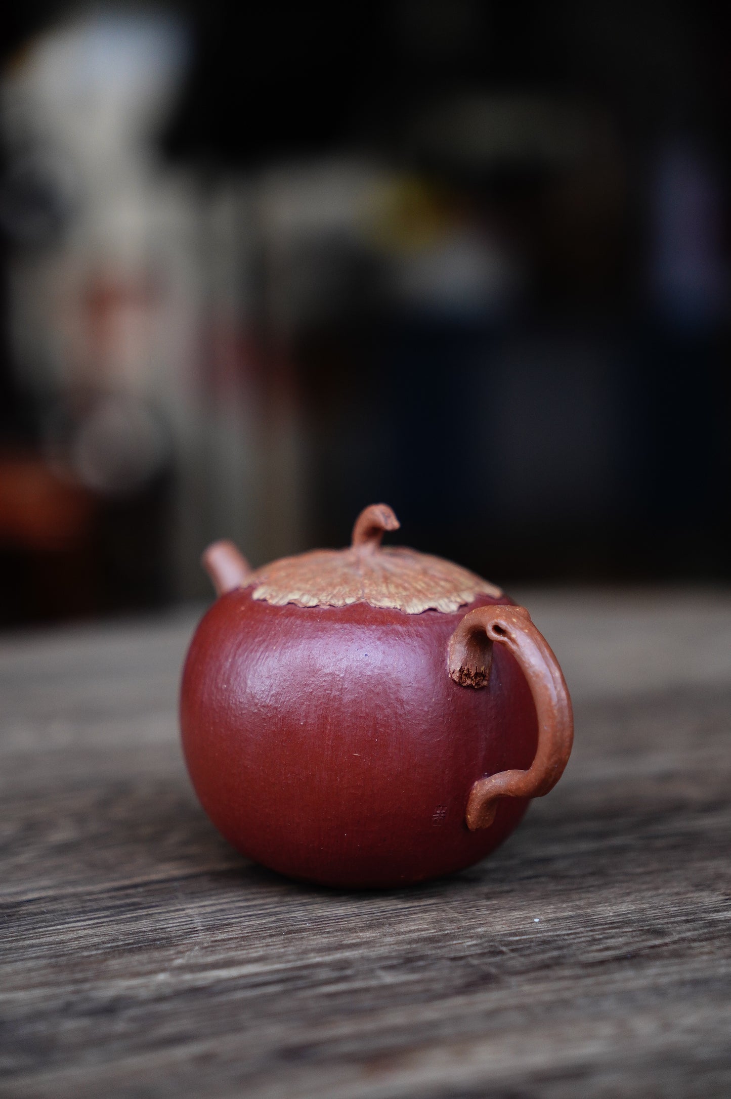 Handmade Yixing zisha clay persimmon teapot 100ml