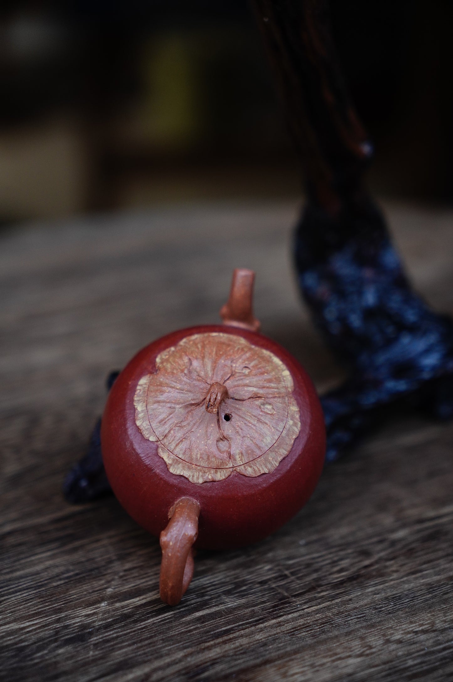 Handmade Yixing zisha clay persimmon teapot 100ml