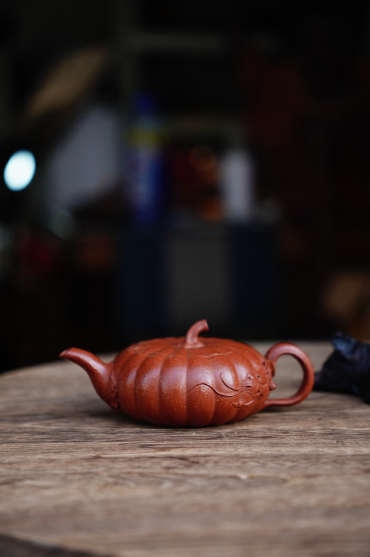 Handmade Pumpkin teapot, Yellow Jiangpo clay 150ml Yixing Zisha clay