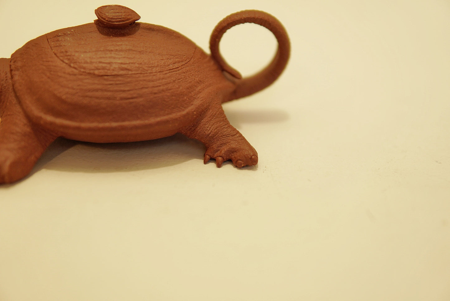 Small Yixing Zisha Teapot 90 ml - Hong Jiang Po Red Clay - Beetle Shape Gongfu Tea Pot - Chinese Kung Fu Tea Set - Collectible Mini Teapot