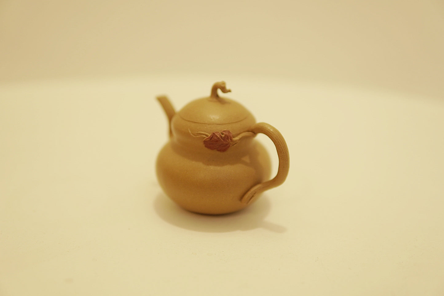 Yixing Zisha Teapot, 120ml Gourd Shape Gold Duan Ni Clay, Chinese Kung Fu Tea Set, Handmade Ceramic Teaware, Collectible Art Tea Pot