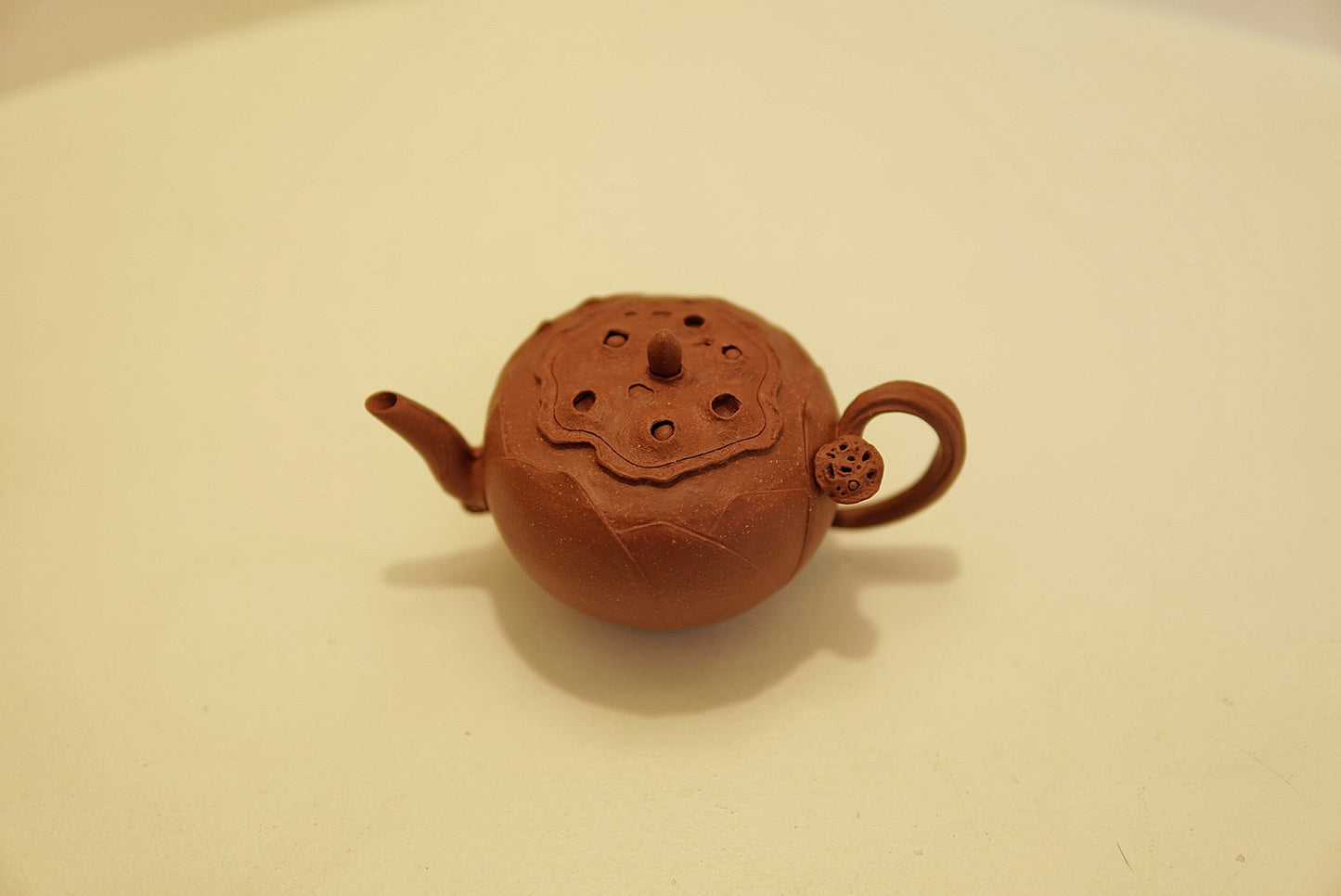 Yixing Zisha Lotus Seed Pod Teapot | Lian Zi Shi Piao | Traditional Chinese Kung Fu Tea Pot | Hong Jiangpo Clay | 190 ml / 6.4 oz