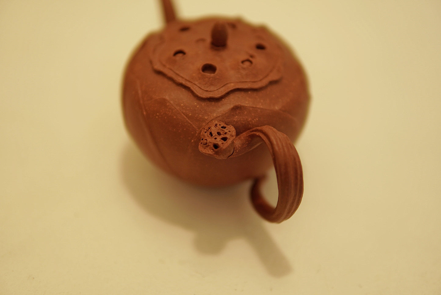 Yixing Zisha Lotus Seed Pod Teapot | Lian Zi Shi Piao | Traditional Chinese Kung Fu Tea Pot | Hong Jiangpo Clay | 190 ml / 6.4 oz