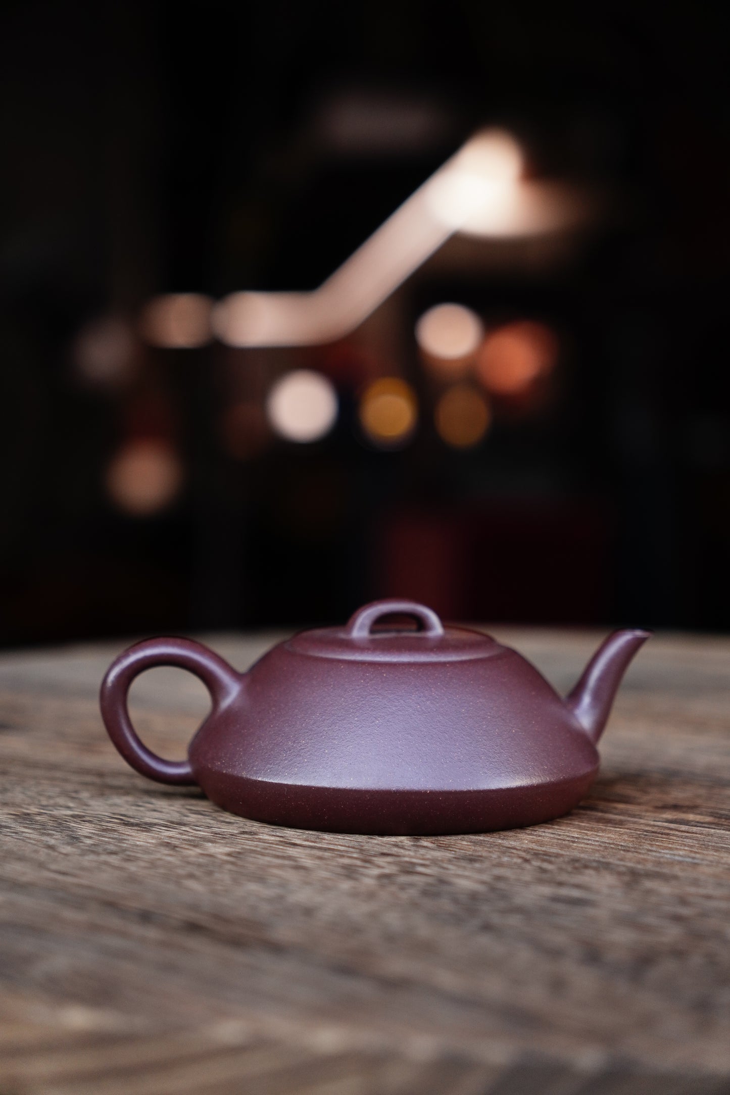 Handmade Yixing Zisha Teapot-Ethereal Grace, Chinese Tea Art Collectible 160ml