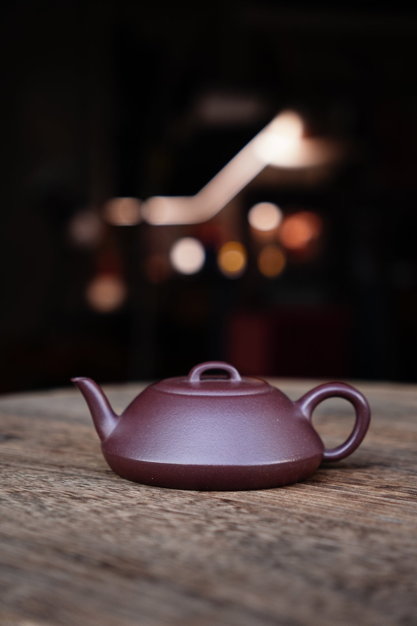 Handmade Yixing Zisha Teapot-Ethereal Grace, Chinese Tea Art Collectible 160ml