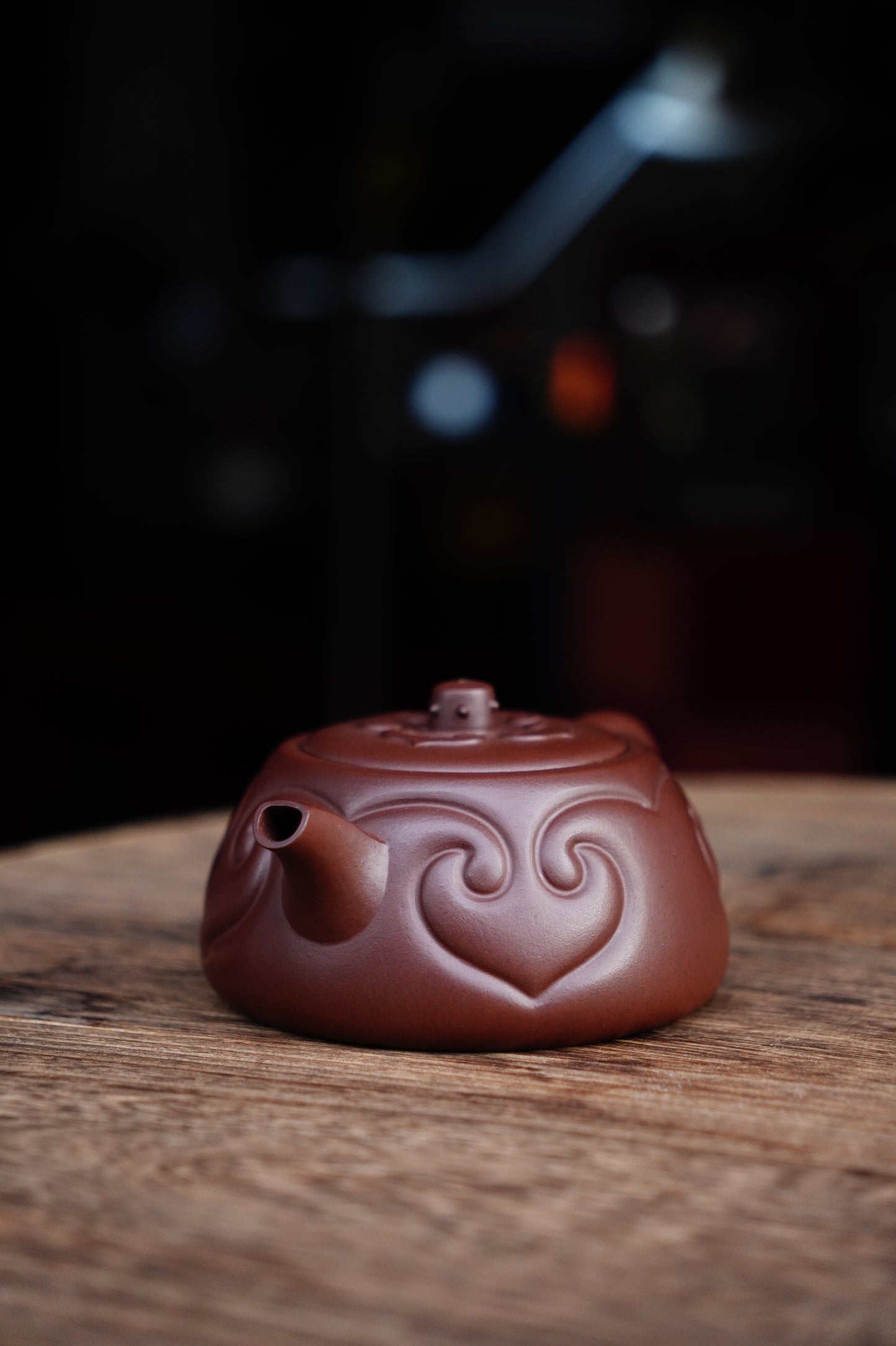 Handmade Yixing Zisha Teapot-Jinglan Well Curb Design with Ruyi Motif, Collectible Chinese Purple Clay Pot for Gongfu Tea 260ml