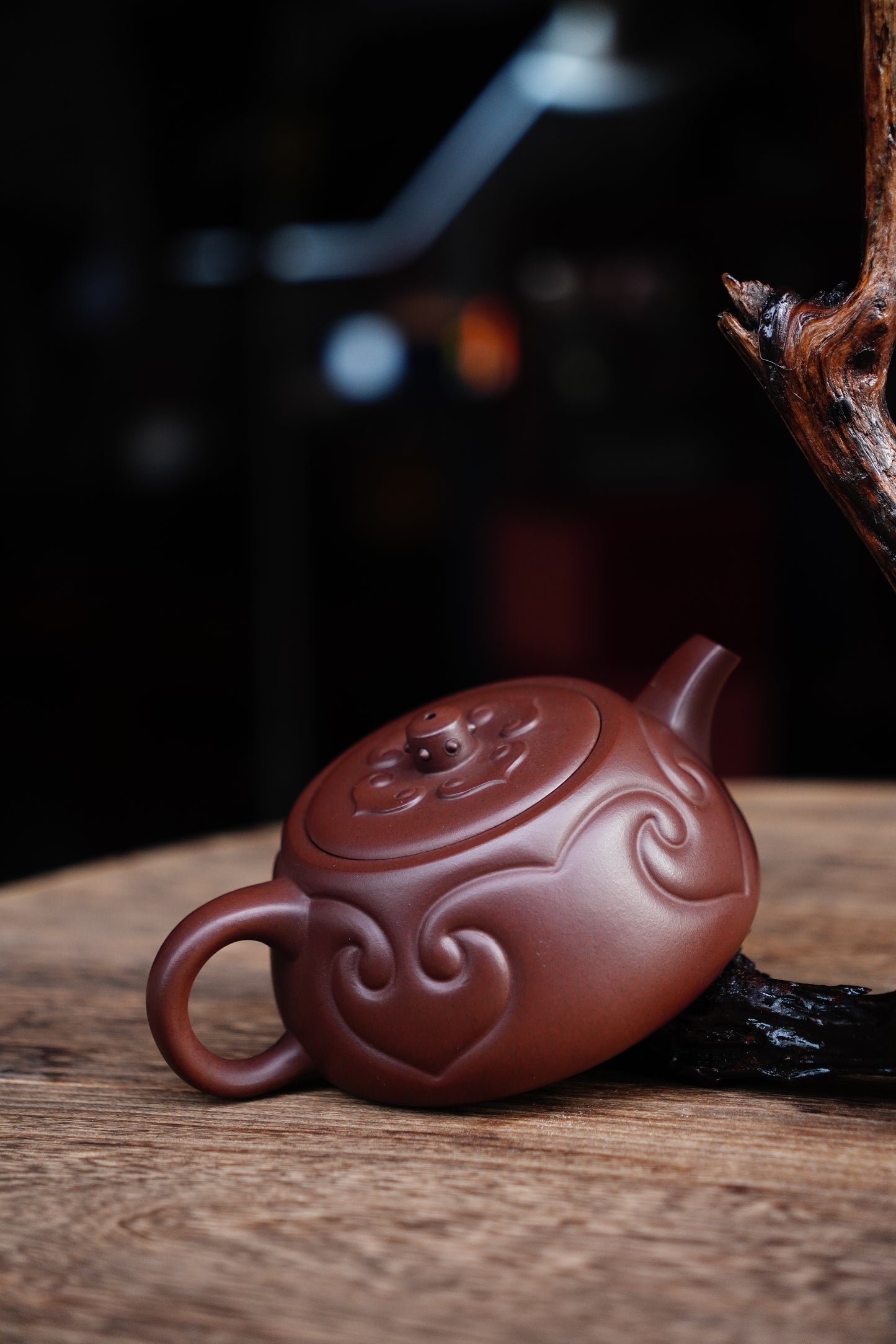 Handmade Yixing Zisha Teapot-Jinglan Well Curb Design with Ruyi Motif, Collectible Chinese Purple Clay Pot for Gongfu Tea 260ml