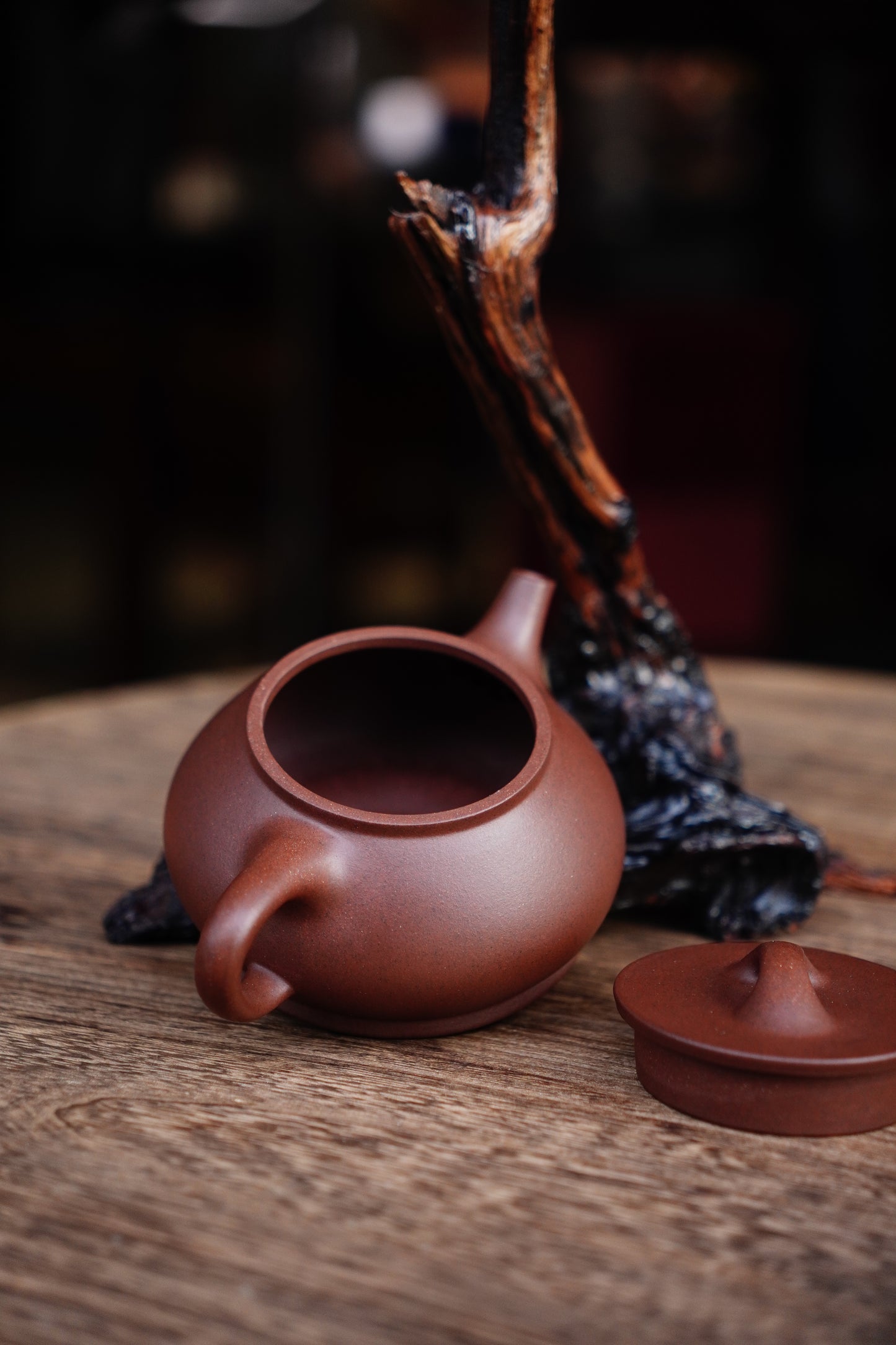 Yixing Zisha Teapot – Authentic Zi Ni Clay 180ml Chinese Purple Sand Shi Piao Gongfu Tea Set"  Why it works: It uses "Yixing," "Zisha," "Zi Ni" (the specific clay), and the shape "Shi Piao.