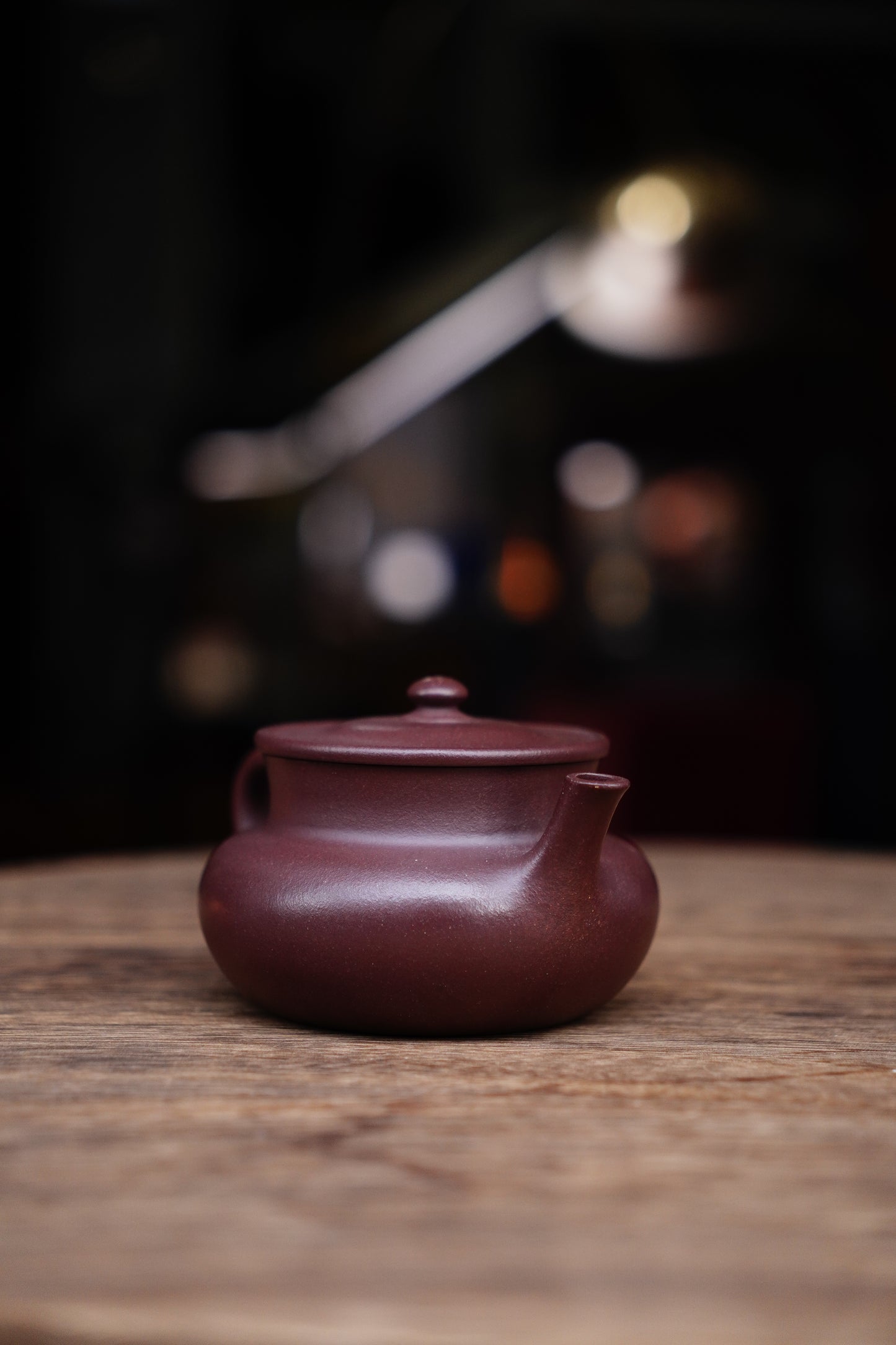 Handmade Yixing xianteapot 200ml Zisha Purple caly