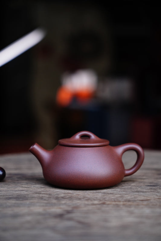 Hanpiao Yixing Zisha Teapot 150ml - Traditional Chinese Purple Clay Kung Fu Tea Pot - Handmade Gongfu Teaware for Oolong Puerh