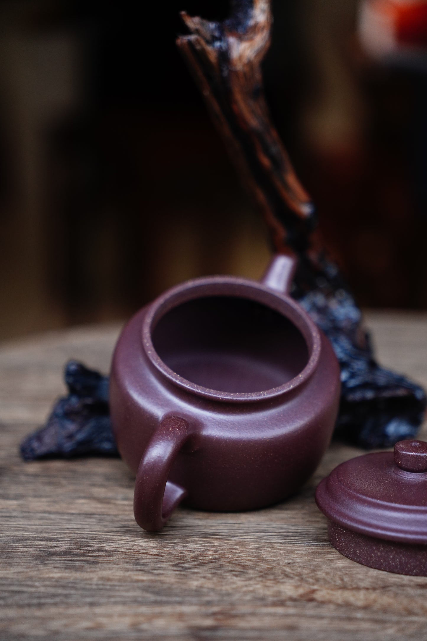 Collectible Dezhong Pot (Yixing Zisha Artisan) - Handcrafted purple clay Teapot 170ml Full-Handmade Zen