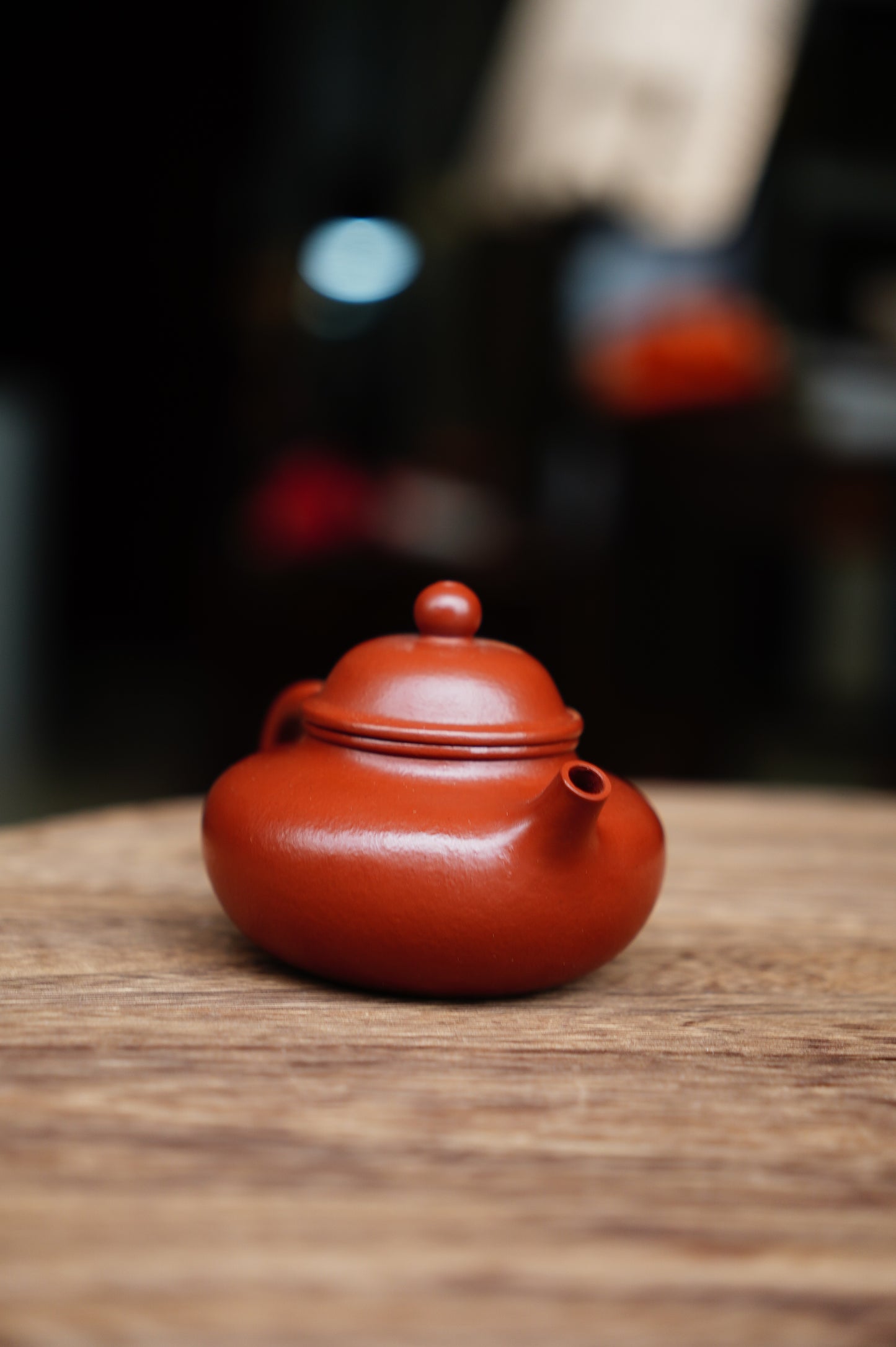 Handmade Rong Tian Purple Clay Teapot 130ml, Premium Da Hong Pao Clay, Yixing Artisan Teapot for Oolong & Pu‘er