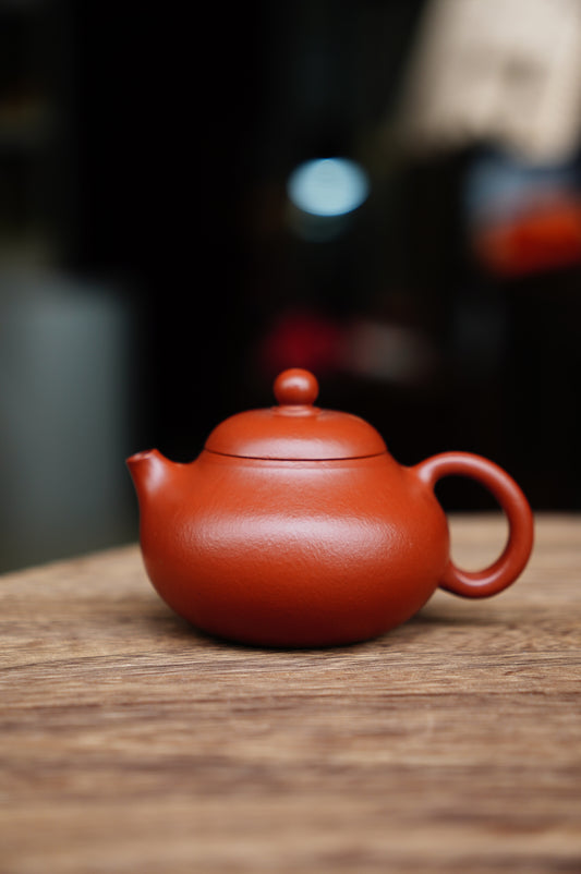 Handmade Da Hong Pao Zisha Teapot ‘Wendan’ Style, 135ml, Elegant Yixing Purple Clay, Artisan Gongfu Teaware for Tea Ceremony