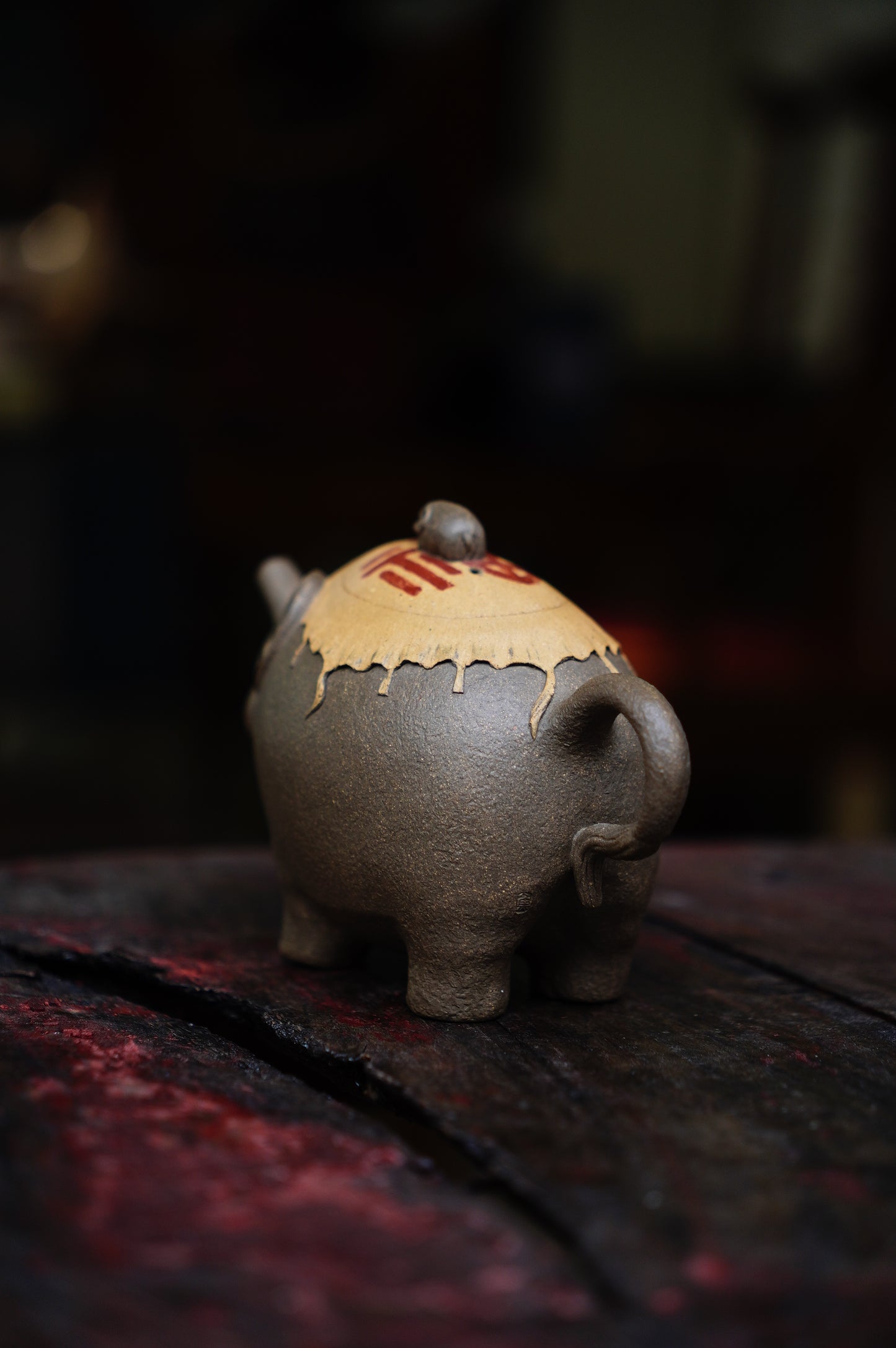 Collectible elephant Teapot (Yixing Zisha Artisan) - Handcrafted qingduan clay Teapot 230ml Full-Handmade Zen Premium clay Original design