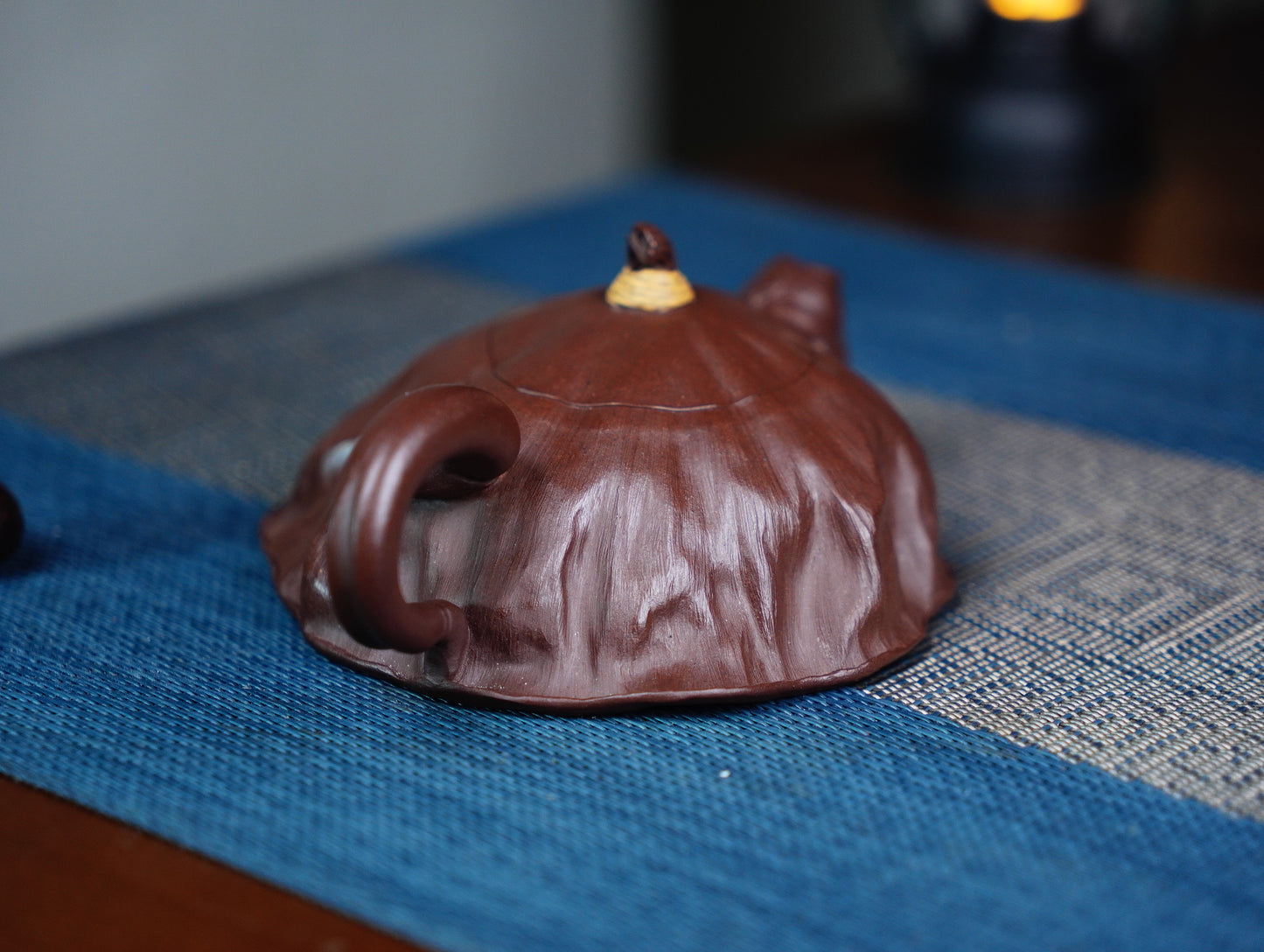 Lotus Teapots Zisha Yixing Clay  180ML