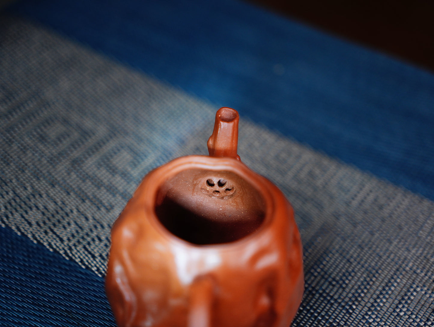 Vermilion (Zhuni) Zisha Teapot ‘Red Date’ 140ml - Classic Jujube Shape - Handmade Yixing Teapot for Oolong & Dan Cong Tea