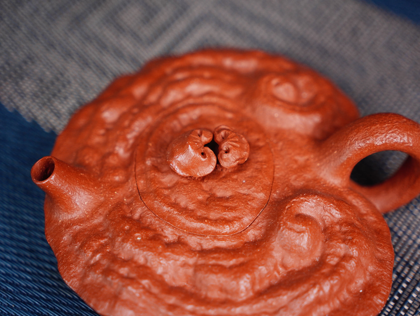 Hand-Carved Lingzhi Mushroom Yixing Teapot, Lucky Longevity Symbol, Zen Tea Ceremony Gift, Chinese Zisha Clay Artisan Pottery 140ml