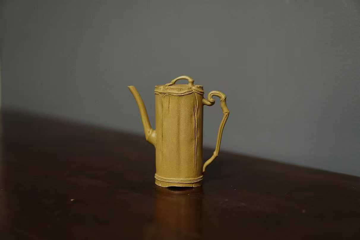 Bamboo teapot yellow gold clay 100ML